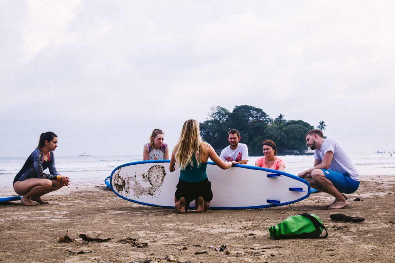 Mellow Hostel Sri Lanka Ахангама Экстерьер фото